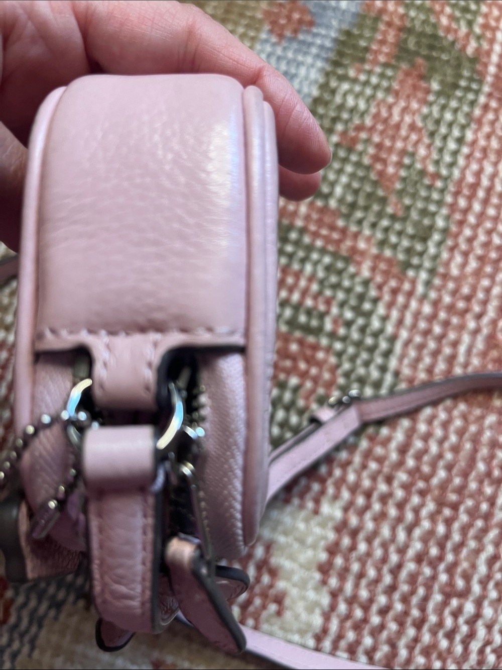 Coach Turnlock Bow Leather Crossbody Pouch Bag Pink Pebble Leather Double Zip - Picture 7 of 13